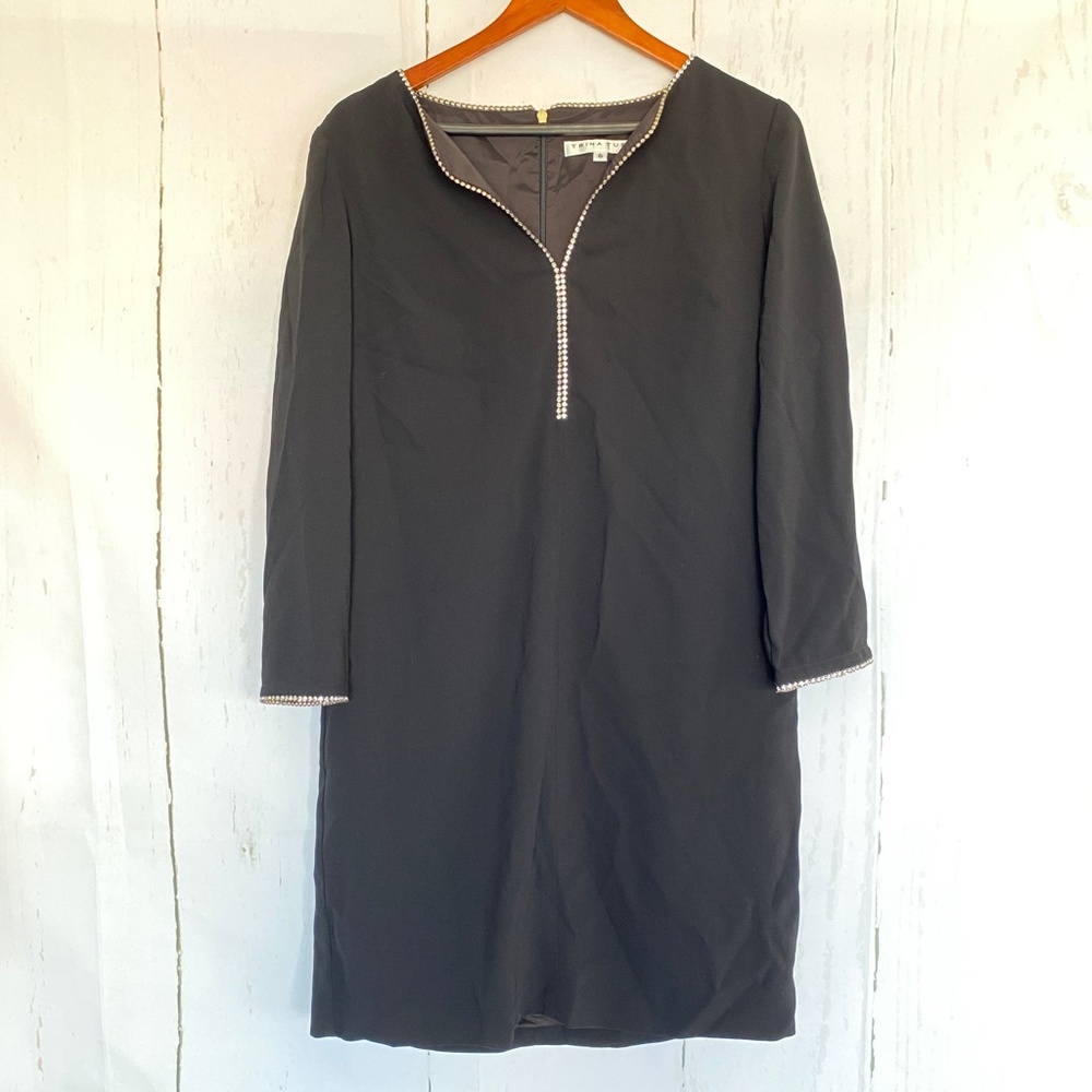 TRINA TURK Elegant Black Shift Dress Rhinestones Shiny Size 6